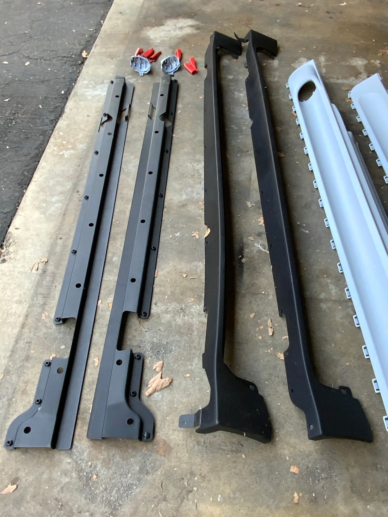 Exterior Body Parts - R56 aero side skirts new and original - New - 2007 to 2015 Mini Cooper - Montclair, CA 91763, United States