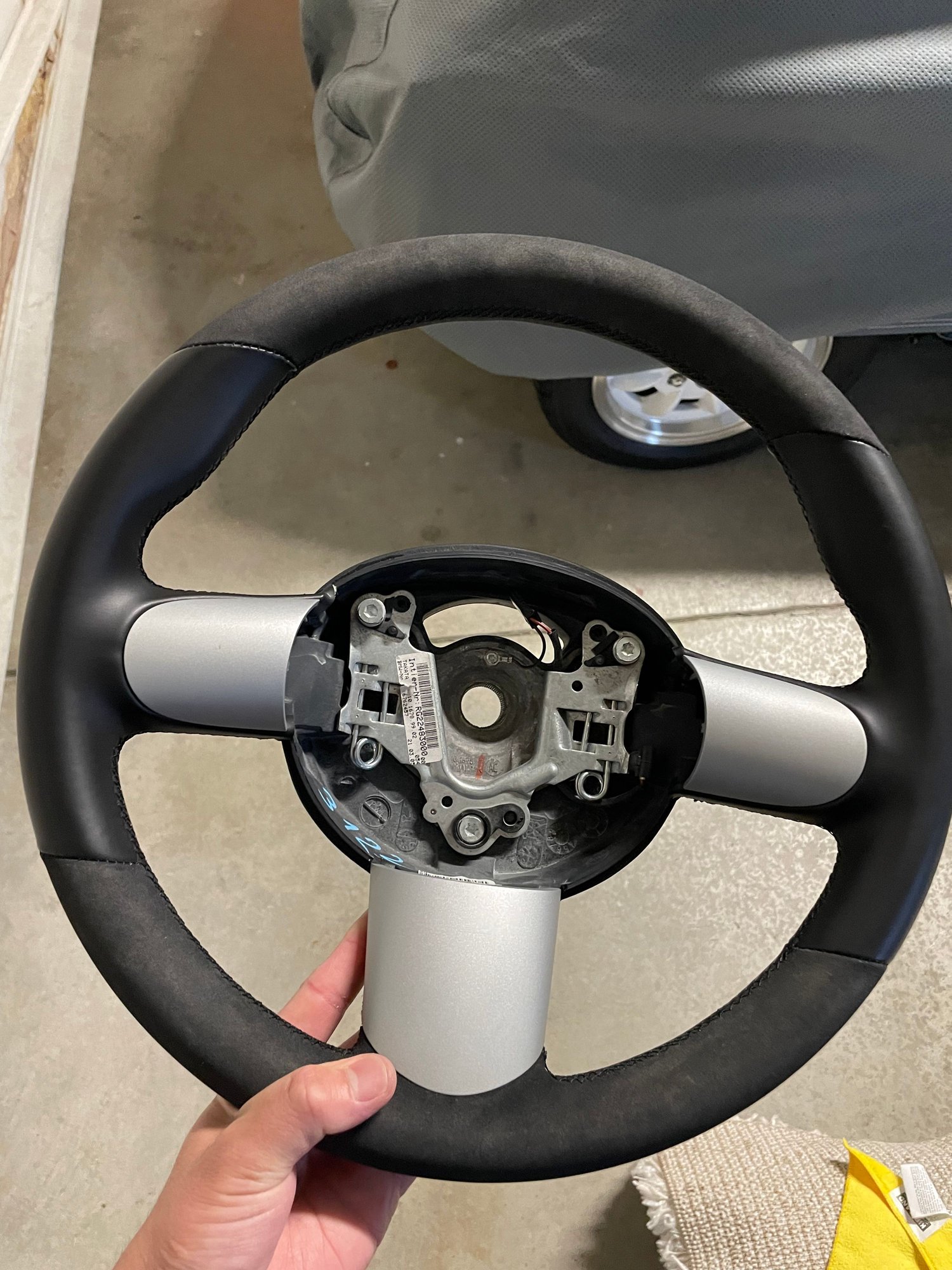 Interior/Upholstery - Custom R53 leather/alcantara steering wheel - Used - 0  All Models - Foster City, CA 94404, United States