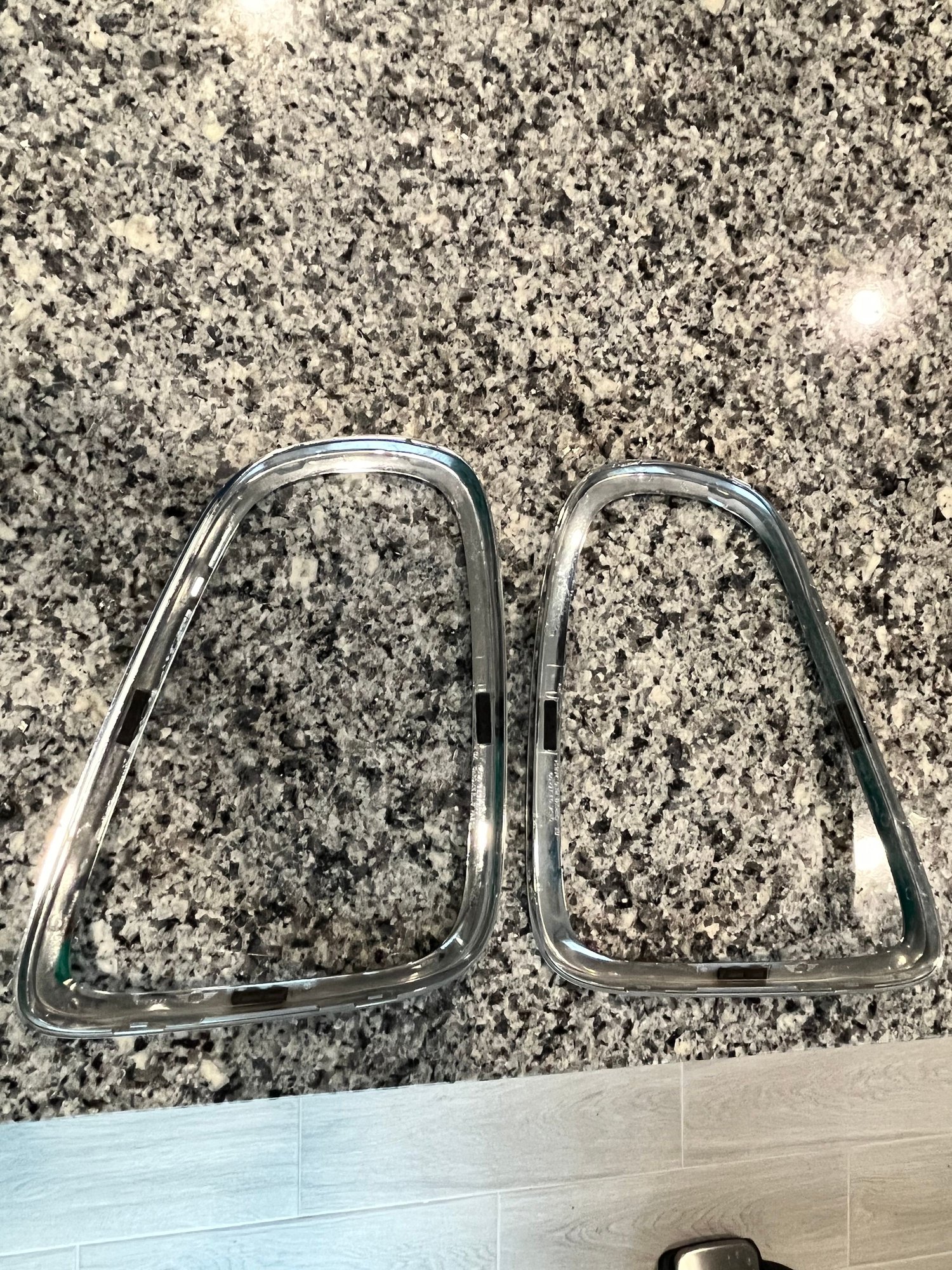 Exterior Body Parts - Chrome front & rear head light / tail light trim rings - Used - 2007 to 2015 Mini Cooper - Greenburgh, NY 10530, United States