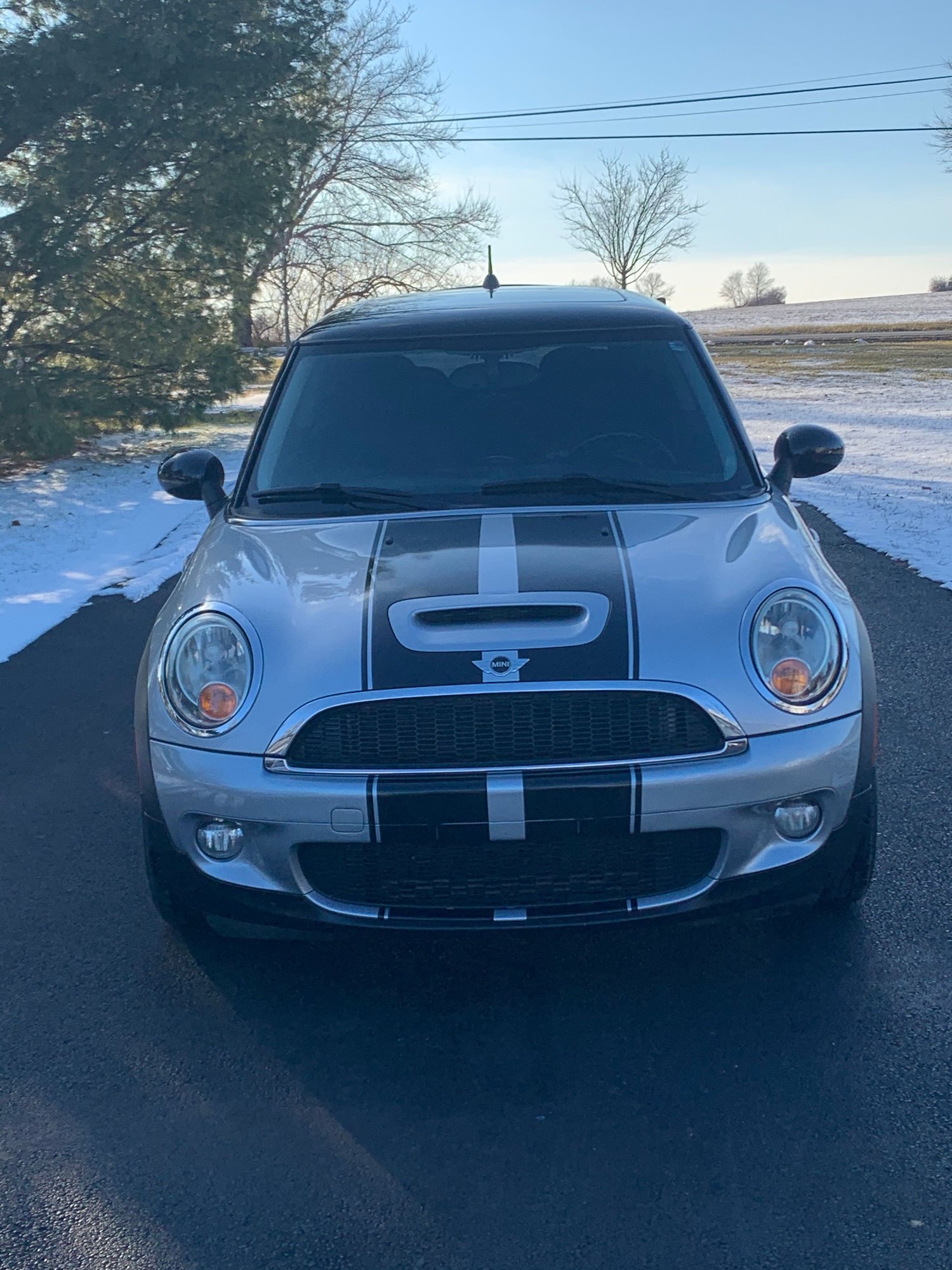 2008 Mini R56: "Mk II" Mini Hatch/Hardtop range - 2008 Mini Cooper S - Used - VIN WMWMF73528TV33328 - 92,700 Miles - 4 cyl - 2WD - Automatic - Hatchback - Silver - Cincinnati, OH 45013, United States