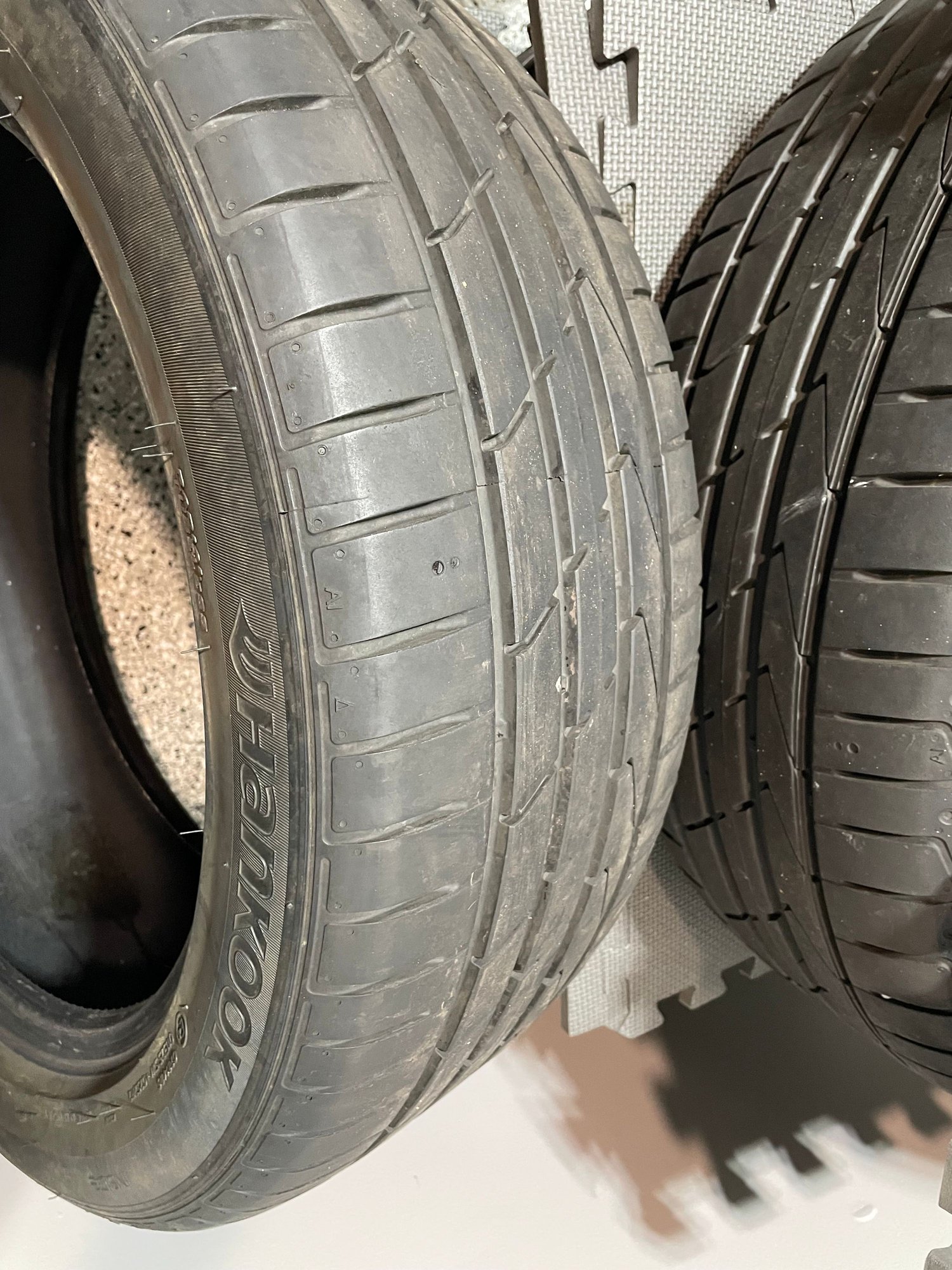 Wheels and Tires/Axles - 225X50X18 RF tires very good and very cheap - Used - 2016 to 2024 Mini F60: Countryman - Memphis, TN 38016, United States