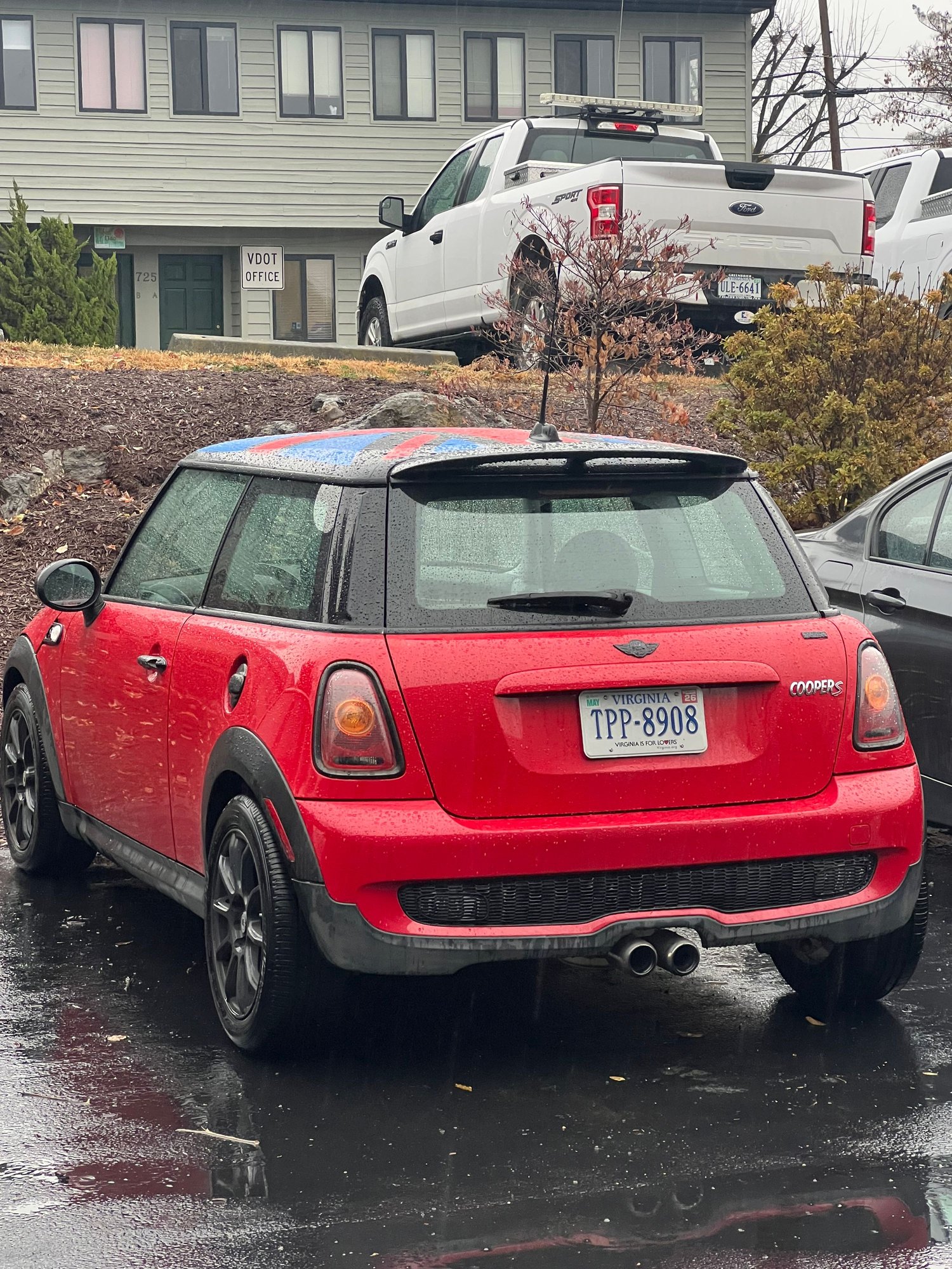2007 Mini R56: "Mk II" Mini Hatch/Hardtop range - 2007 MCS for sale. Brand new top end. - Used - VIN WMWMF7356TT84100 - 106,000 Miles - 4 cyl - 2WD - Manual - Hatchback - Red - Shenandoah Valley, VA 22802, United States
