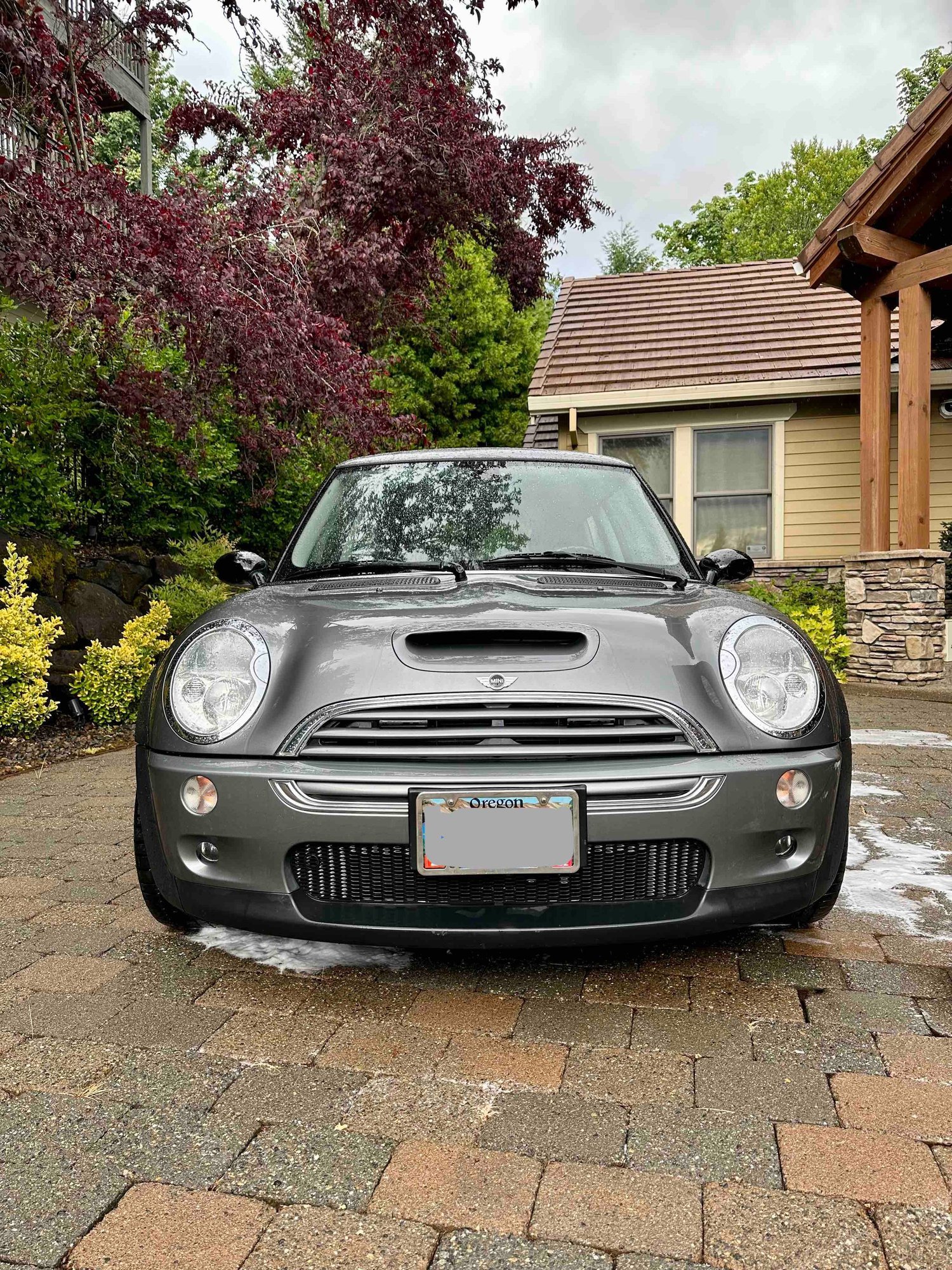 2004 Mini R53: "Mk I" Mini Cooper S - 2004 MINI Cooper S - Loaded, only 81.5k miles, great condition, stock, extras! - Used - VIN WMWRE33494TD82199 - 81,450 Miles - 4 cyl - 2WD - Manual - Coupe - Silver - Portland, OR 97229, United States