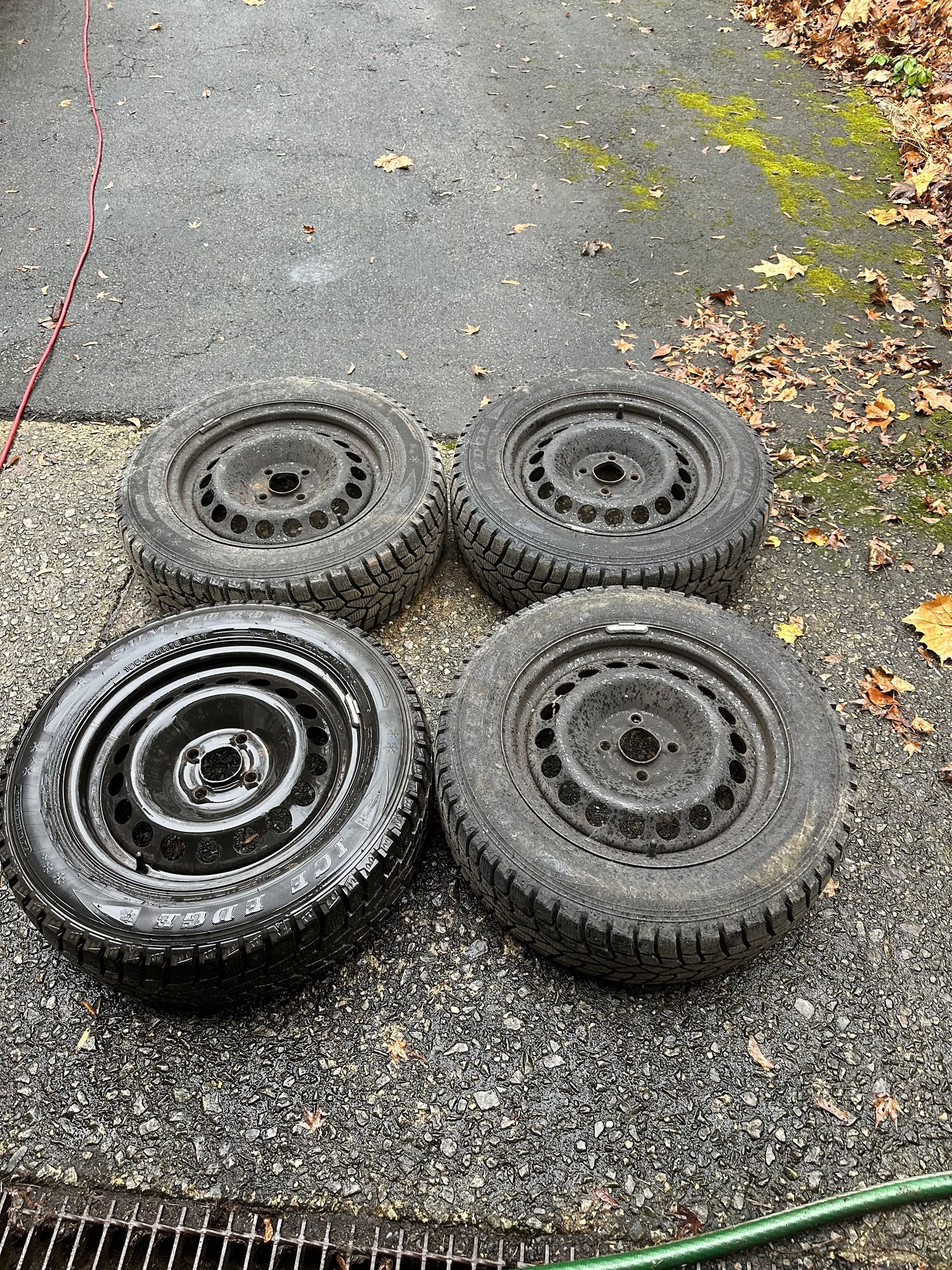 Wheels and Tires/Axles - Gen 1 ( R50, R52, R53 ) Steel Rims and Snows ( Sumitomo 195/60/15 ) - Used - 2002 to 2006 Mini R53: "Mk I" Mini Cooper S - Tarrytown, NY 10591, United States