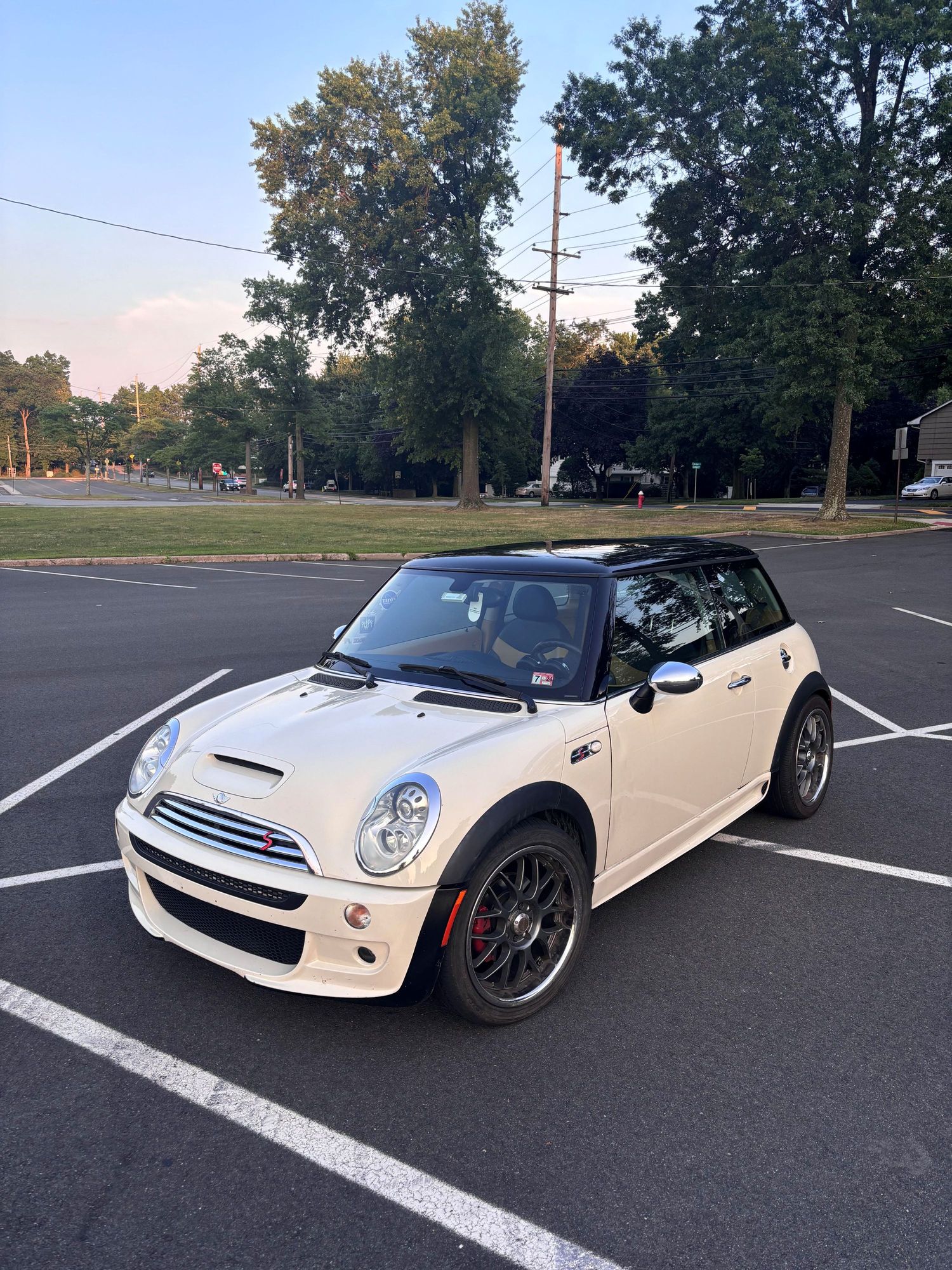Heres a shot the day I picked up the XXR's without the basket uptop. Looks bald lol. But the paint on these wheels were faded so I painted them black but I am in no way, shape, or form a painter, so lets just say it needs repainting again.