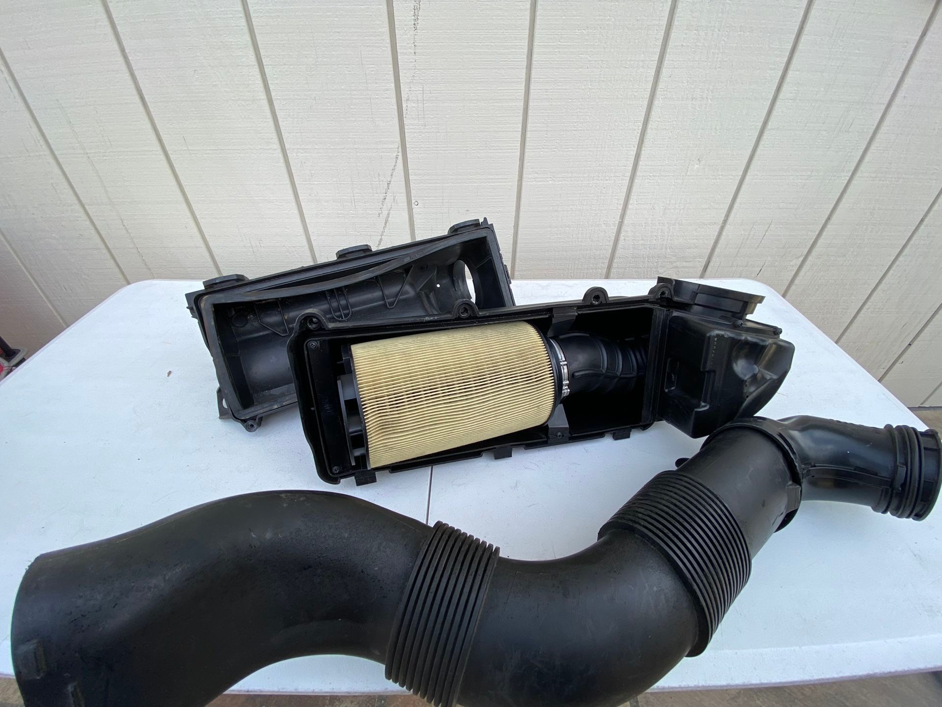 Engine - Intake/Fuel - JCW 2012 OEM Intake Mini Cooper S Turbo - Used - 2007 to 2013 Mini R56: "Mk II" Mini Hatch/Hardtop range - Santa Clara, CA 95051, United States