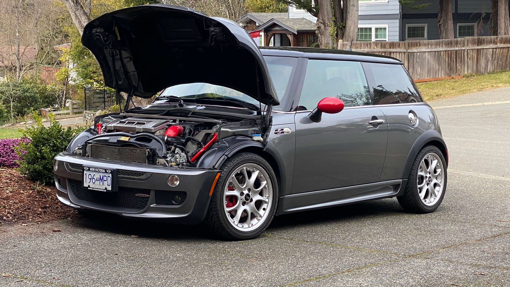 2005 Mini R53: "Mk I" Mini Cooper S - 2005 MINI Cooper S John Cooper Works - Used - VIN WMWRE33515TL11750 - 4 cyl - 2WD - Manual - Hatchback - Gray - Victoria, BC V8N2N3, Canada