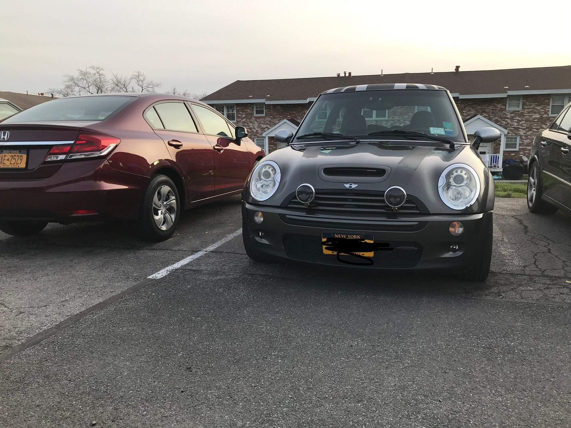 2006 Mini R53: "Mk I" Mini Cooper S - 06 Mini Cooper S with factory JCW kit - Used - VIN WMWRE33506TN25100 - 130,700 Miles - 4 cyl - 2WD - Manual - Coupe - Gray - Latham, NY 12110, United States