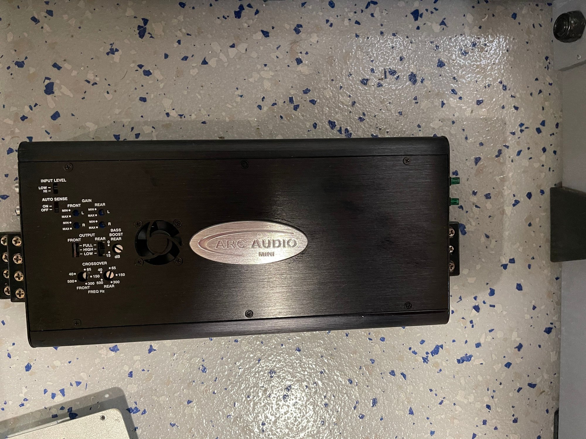 Audio Video/Electronics - Integral Soundstage - Used - 2006 to 2013 Mini Cooper - Willow Springs, IL 60480, United States
