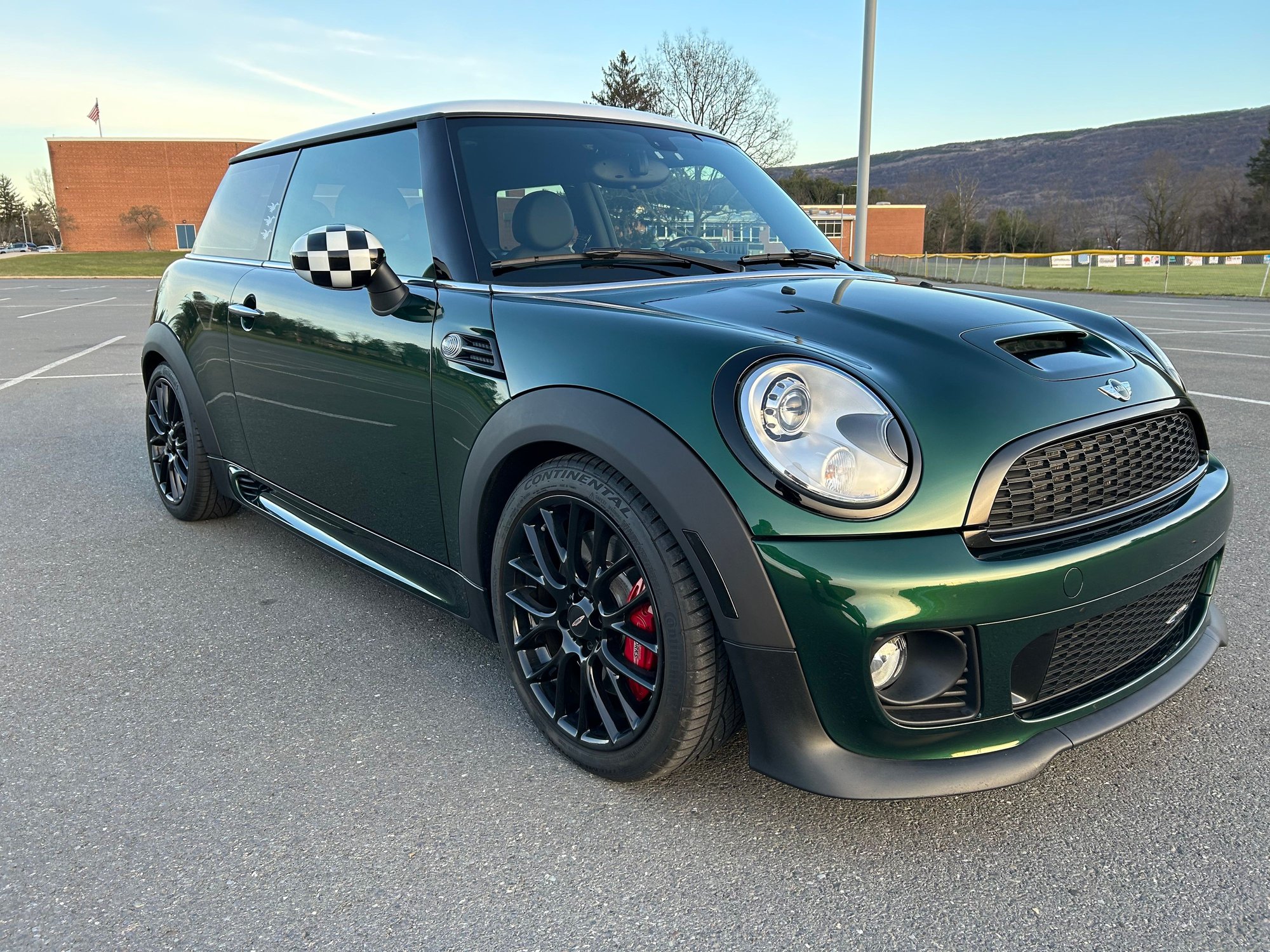 2013 Mini R56: "Mk II" Mini Hatch/Hardtop range - 2013 JCW Hardtop - 33k miles - Used - VIN WMWSU9C56DT722633 - 32,970 Miles - 4 cyl - 2WD - Manual - Hatchback - Other - Palmerton, PA 18071, United States