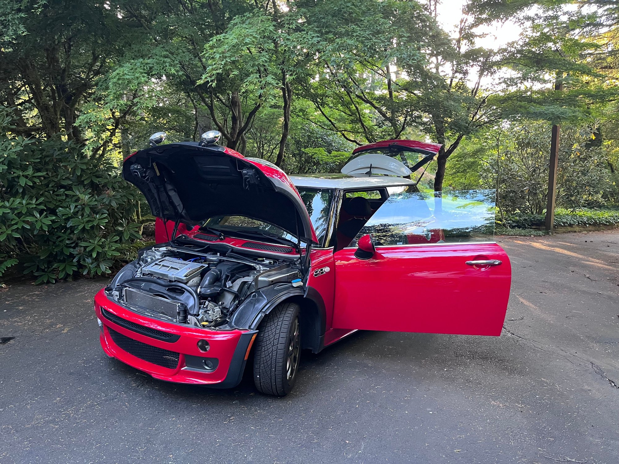 2006 Mini R53: "Mk I" Mini Cooper S - 2006 R53 Factory JCW - Dark Silver - Used - VIN WMWRE33576TN29144 - 83,000 Miles - 4 cyl - 2WD - Manual - Hatchback - Silver - Bellingham, WA 98229, United States