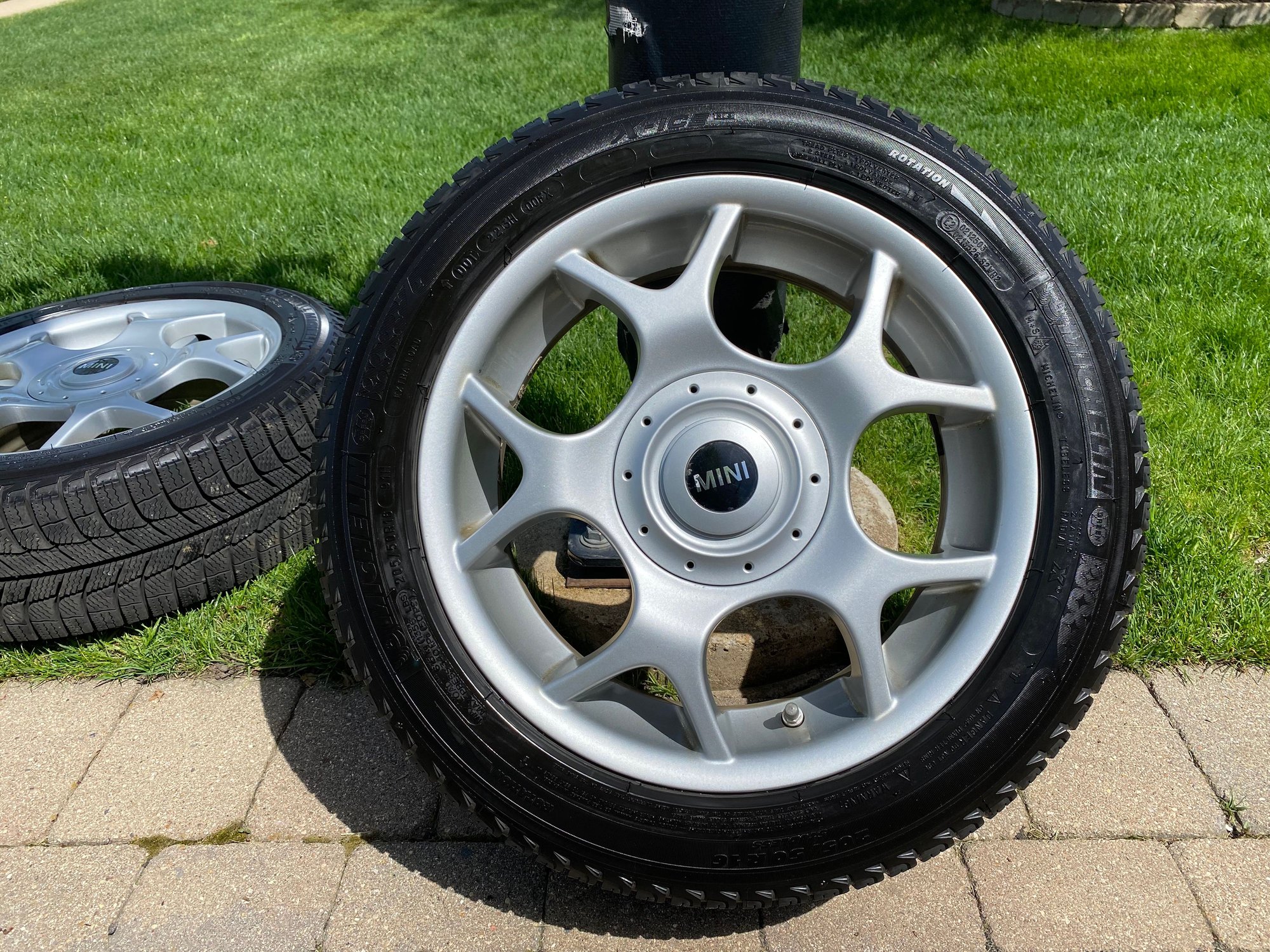 2013 Mini R55: "Mk II" Mini Clubman - Winter Wheel/Tire Set: R84 X-Lites w/Michelin X-Ice XI3 XL (w/TPMS) - Wheels and Tires/Axles - $250 - Wauconda, IL 60084, United States