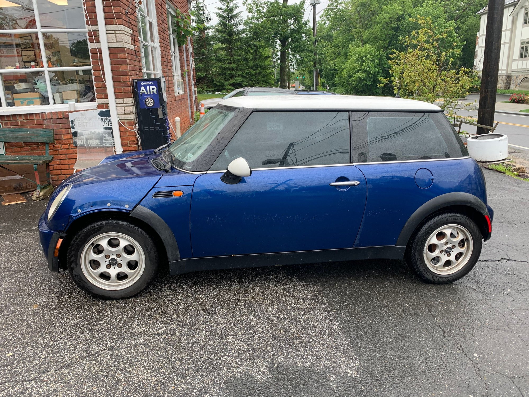 2002 Mini R50: "Mk I" Mini One & Cooper - 2002 Mini Cooper Base (Blue!) - Used - VIN WMWRC33432TC31149 - 177,820 Miles - 4 cyl - 2WD - Manual - Hatchback - Blue - Hartsdale, NY 10530, United States