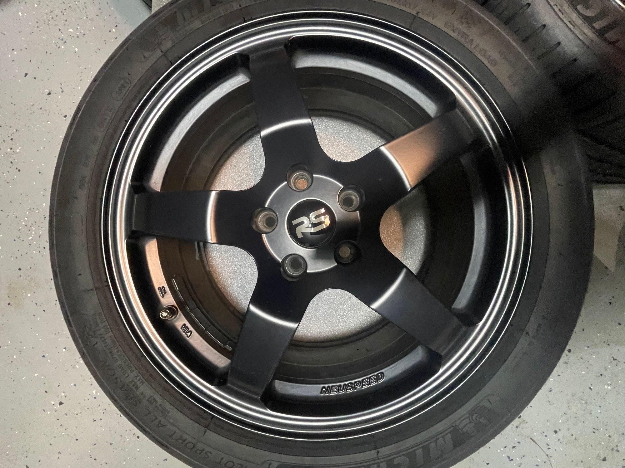 Wheels and Tires/Axles - 5x112 Neuspeed RSe05 17x7.5 ET-40wheels - Used - 2014 to 2025 Mini Hardtop - 2014 to 2025 Mini F55: 5-door Hatch - Woodbridge Township, NJ 07095, United States