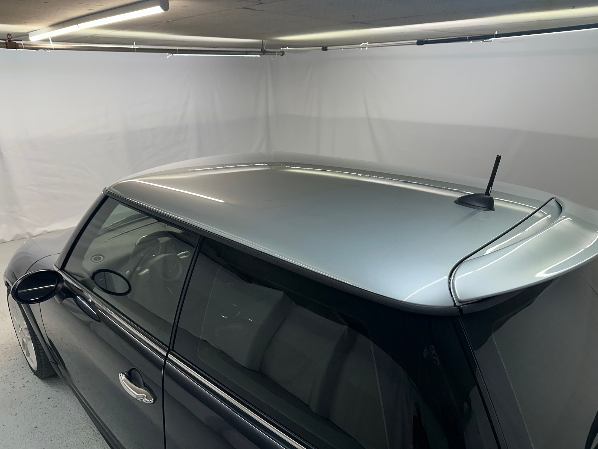 2006 Mini R53: "Mk I" Mini Cooper S - MINI R53 2006 Factory JCW Slicktop Checkmate - Used - VIN WMWRE33536TL21407 - 35,000 Miles - 4 cyl - 2WD - Manual - Hatchback - Black - Montreal, QC H2T2J2, Canada