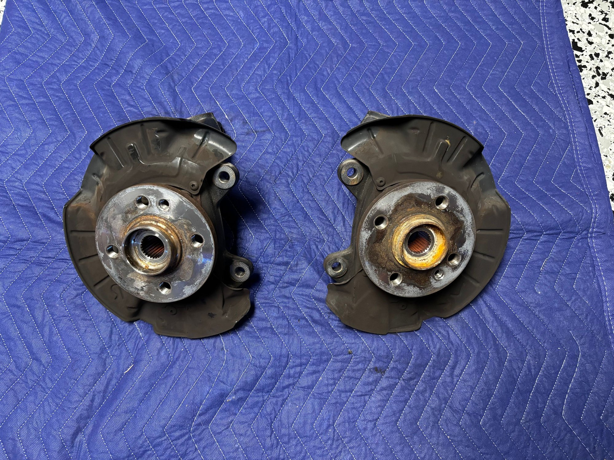 Steering/Suspension - GENUINE MINI Front Axle Carrier (Knuckle) Assemblies - Used - 2002 to 2013 Mini Cooper - Cedar Park, TX 78641, United States