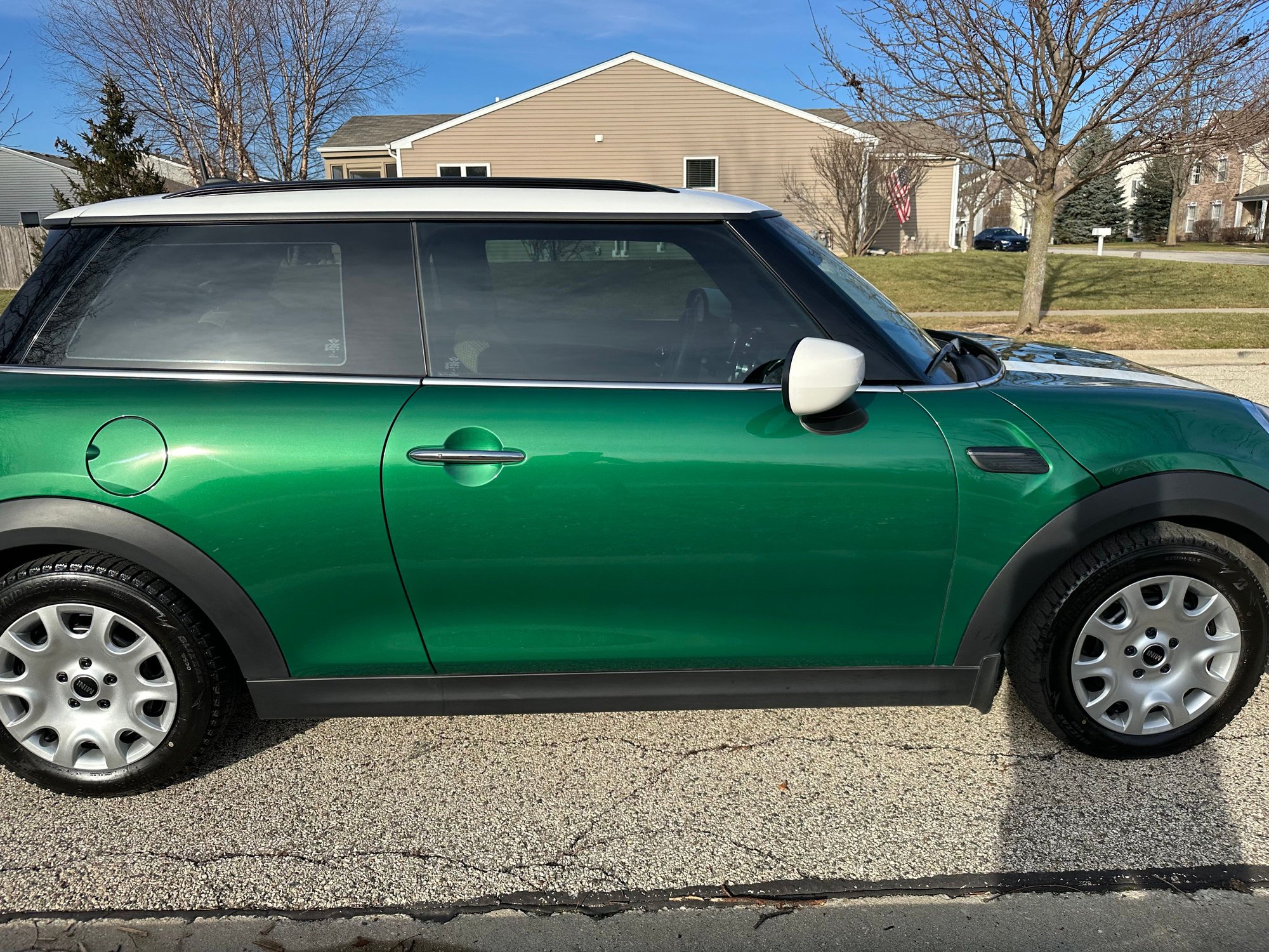 2024 Mini F56: Mini Hatch/Hardtop - 2024 Mini Cooper Hardtop 3-door 6spd - Green on Tan with Low Miles! - Used - VIN WMW33DH08R2U53099 - 12,900 Miles - 3 cyl - 2WD - Manual - Hatchback - Other - Madison, WI 53705, United States