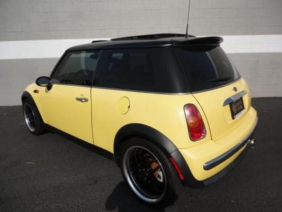 Wheel and Tires Image 
2002 mini cooper