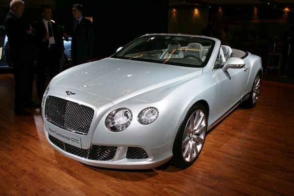 Bentley Continental GTC 1