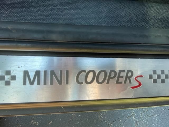 2015 Mini Cooper Countryman - 2015 Mini Cooper Countryman ALL4 S - Used - VIN WMWZC5C53FWM19529 - 115,120 Miles - 4 cyl - AWD - Manual - SUV - White - Monroe, CT 06468, United States