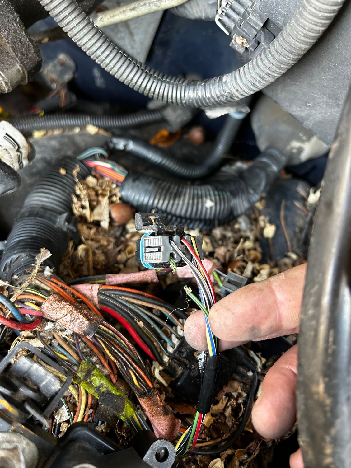 2000 gmc 6.0 no start Page 3