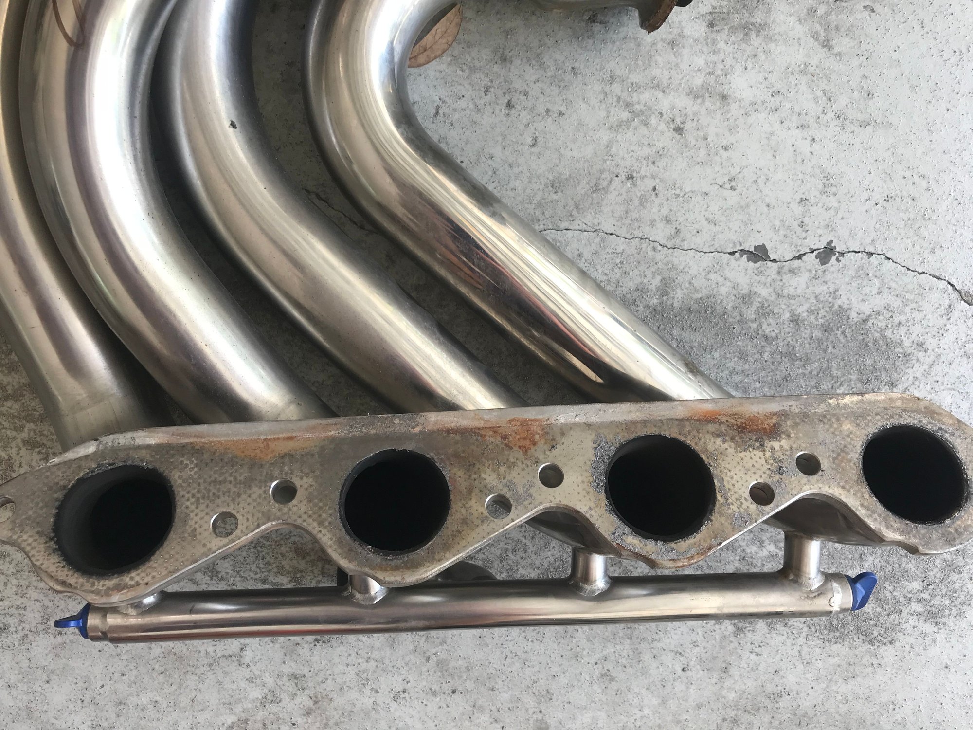 Mercury 525 headers (leak free)