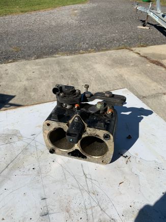 502 throttle body have 2 
100.00 each