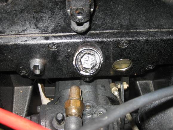 cracked SSM3 oil fill plug