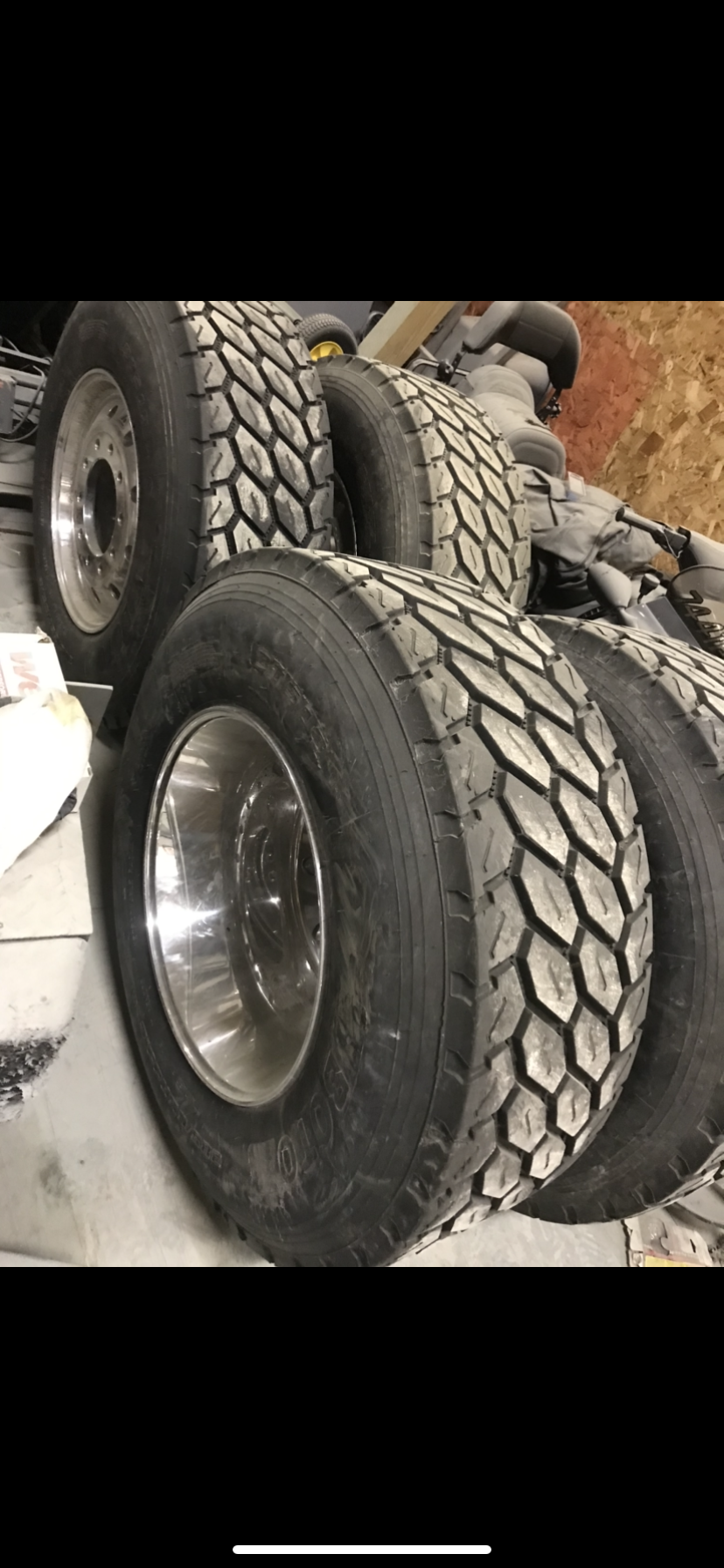P2XL wheels and tires