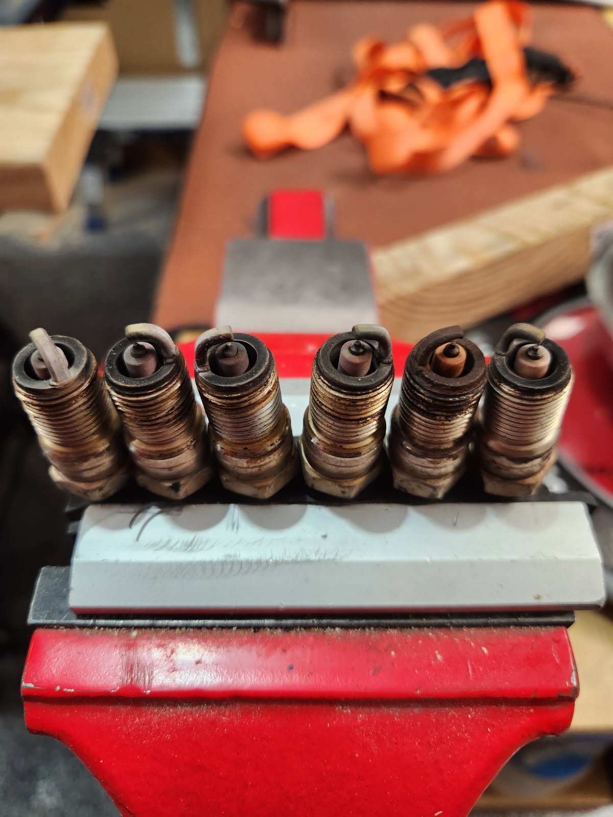 Left to right, 6 to 1