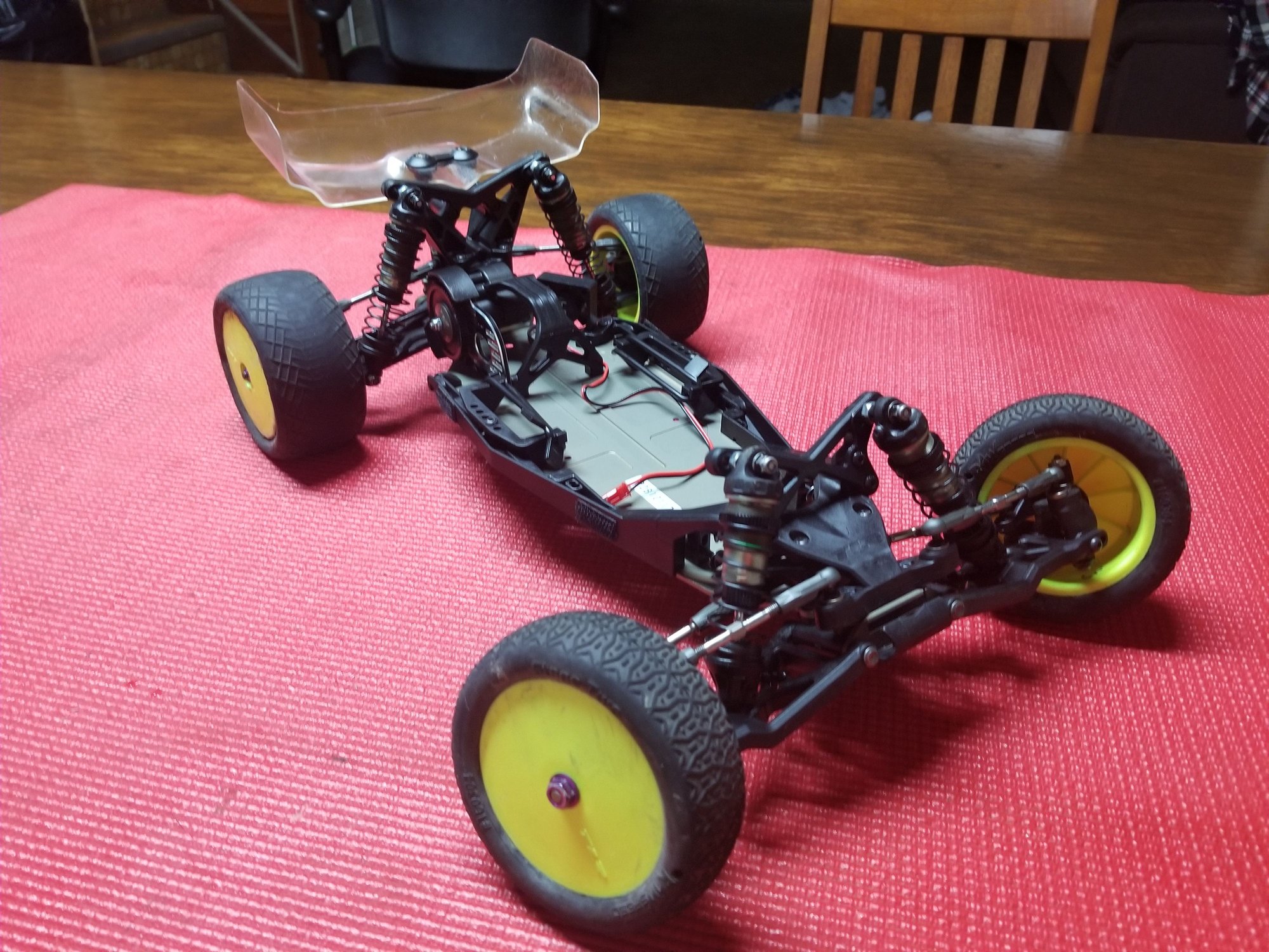 tlr 22 5.0 roller