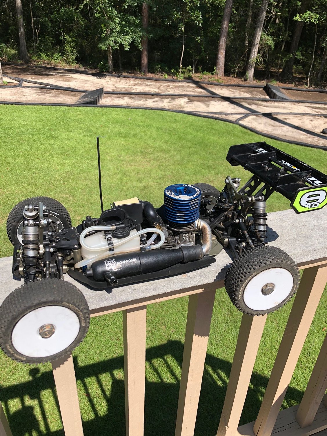 tlr 4.0 e buggy