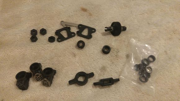 Spare ball diff, kick up plates, gen 2 hub carriers, shock tools