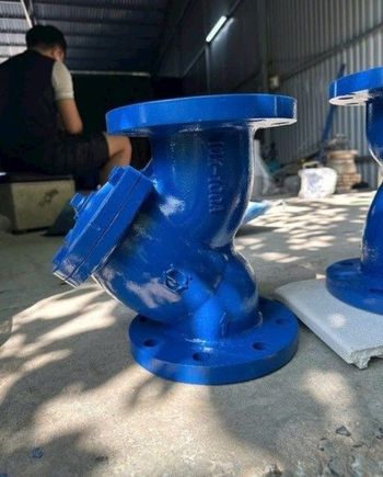 Lọc y gang là dòng sản phẩm lọc y chuyên được sử dụng 
Trong các đường ống công nghiệp vói kích thước lớn 
Tìm hiểu thêm thông qua:
Website: https://vanbuomhanoi.com/loc-y-gang.html
SĐT: 0971.999.589