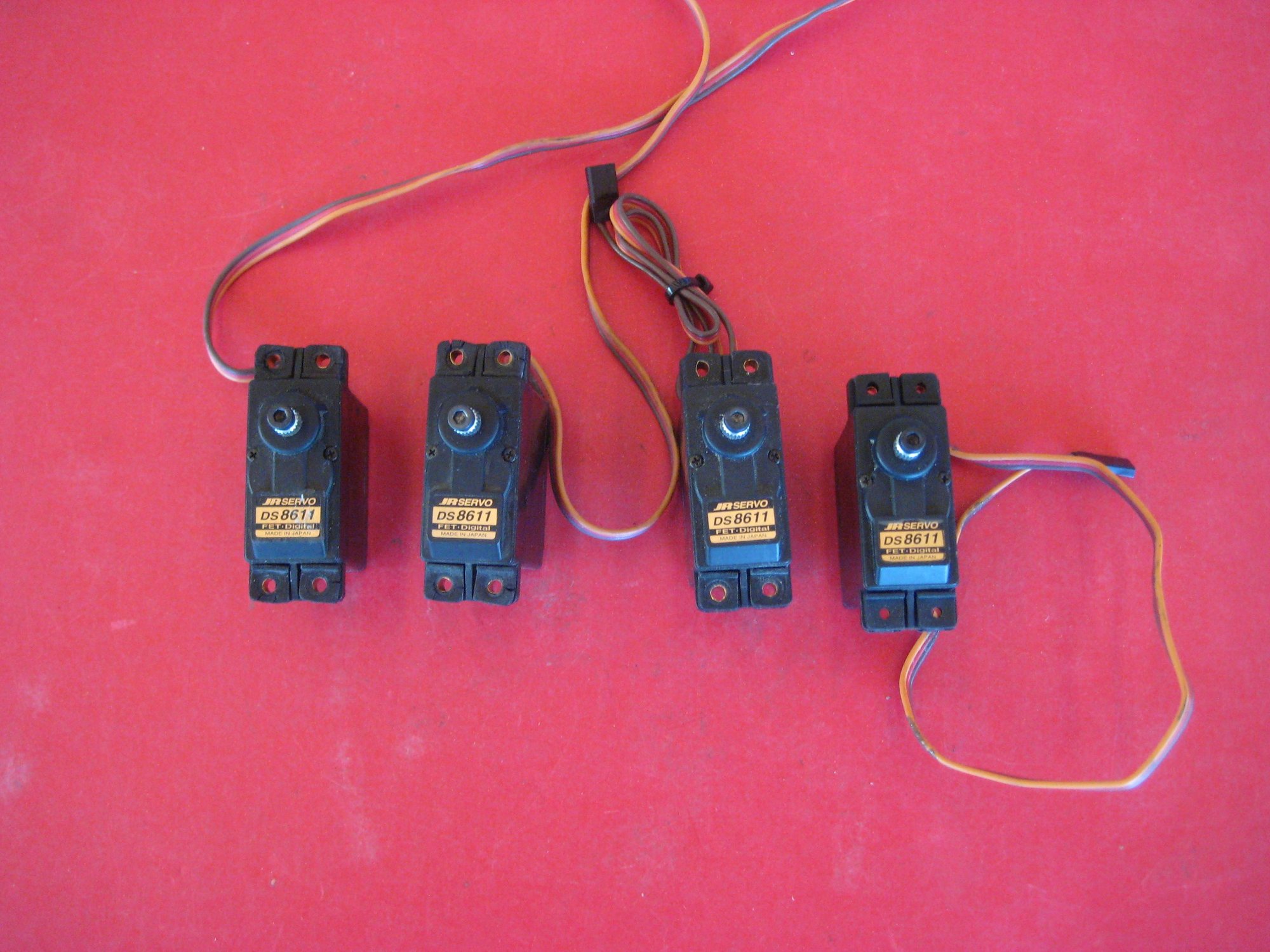 JR 8411 and JR 8611 servos RCU Forums