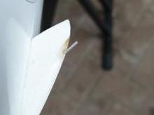 Second receiver antenna was directed outside of the fuselage and got a hand made aero-shaped antenna made from epoxy resin. 