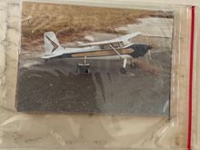 An old Polaroid of a completed 107 inch Cessna 180, look at that state of the art radio🤣