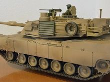 HL Abrams, modeled several years prior to the Tamiya Abrams.