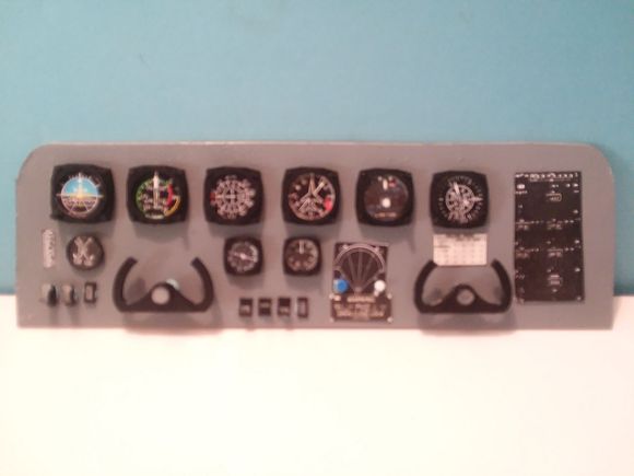 Build you own custom panel in just one evening in 1/6 or 1/4 scale with the bezels, in round and square with FREE printed instruments.