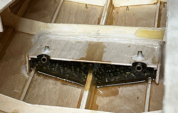 Sealed for Eternity, time for motor mounts!