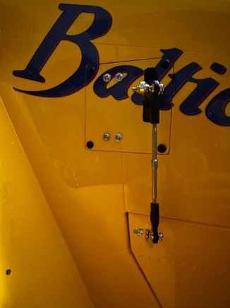 Rudder servo installed. Not keen on all those screws detracting from the pain scheme