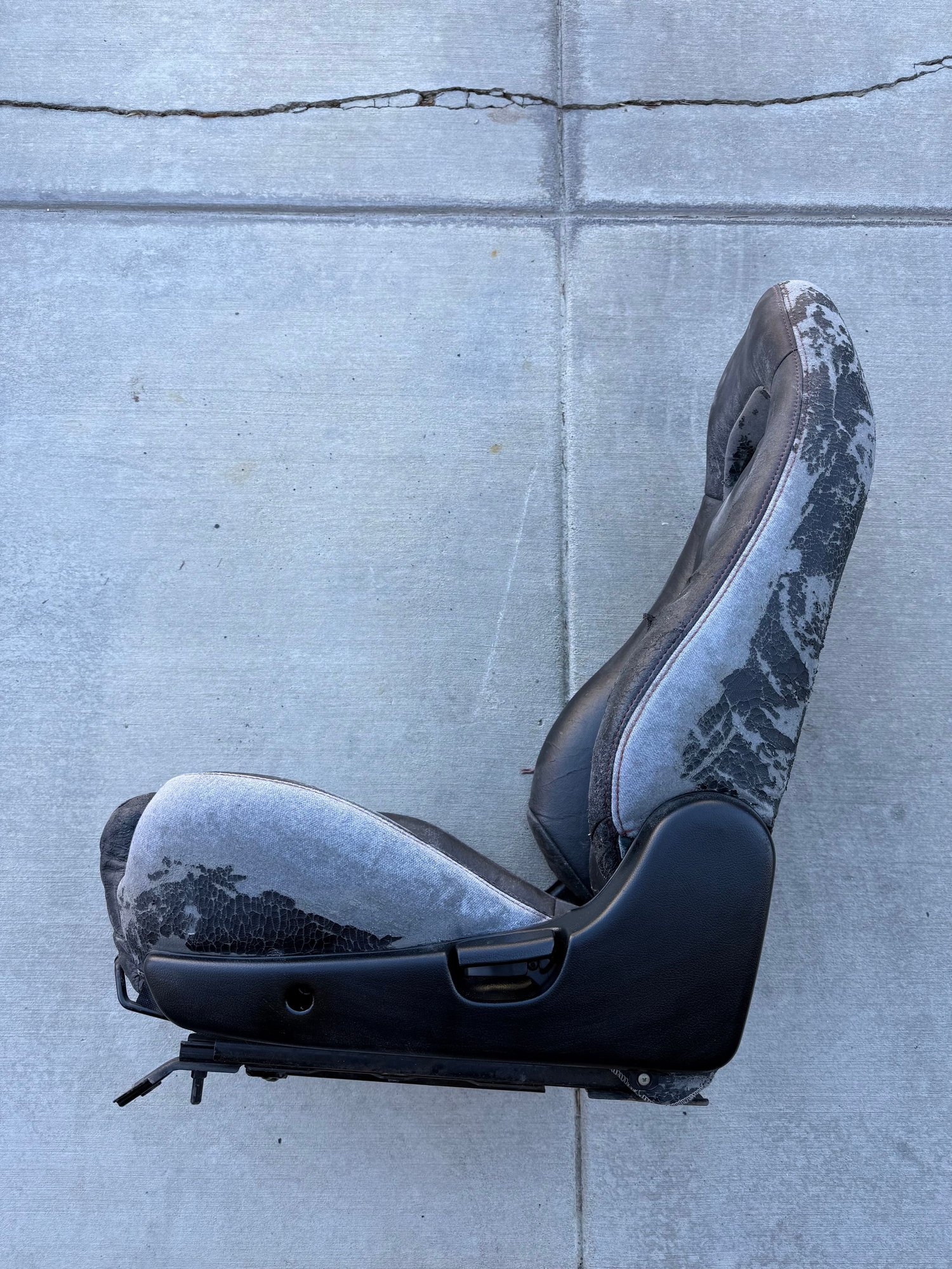 Interior/Upholstery - RX-7 FD LHD Driver Seat (black) - Used - 1992 to 2002 Mazda RX-7 - Valencia, CA 91380, United States