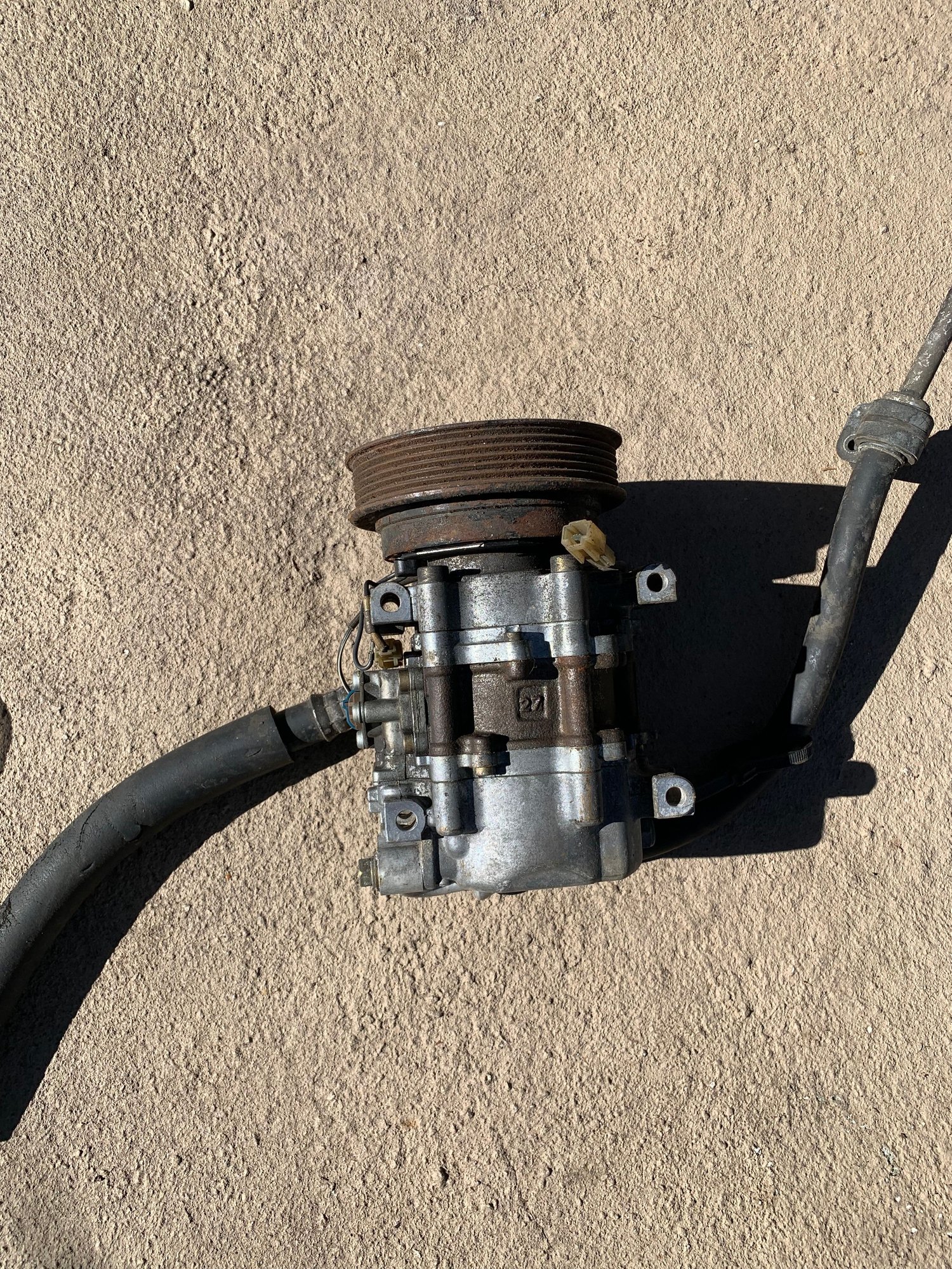 Engine - Electrical - Jdm FD rx7 clean engine harness/air con compressor - Used - 1993 to 2023 Mazda RX-7 - Orlando, FL 32825, United States