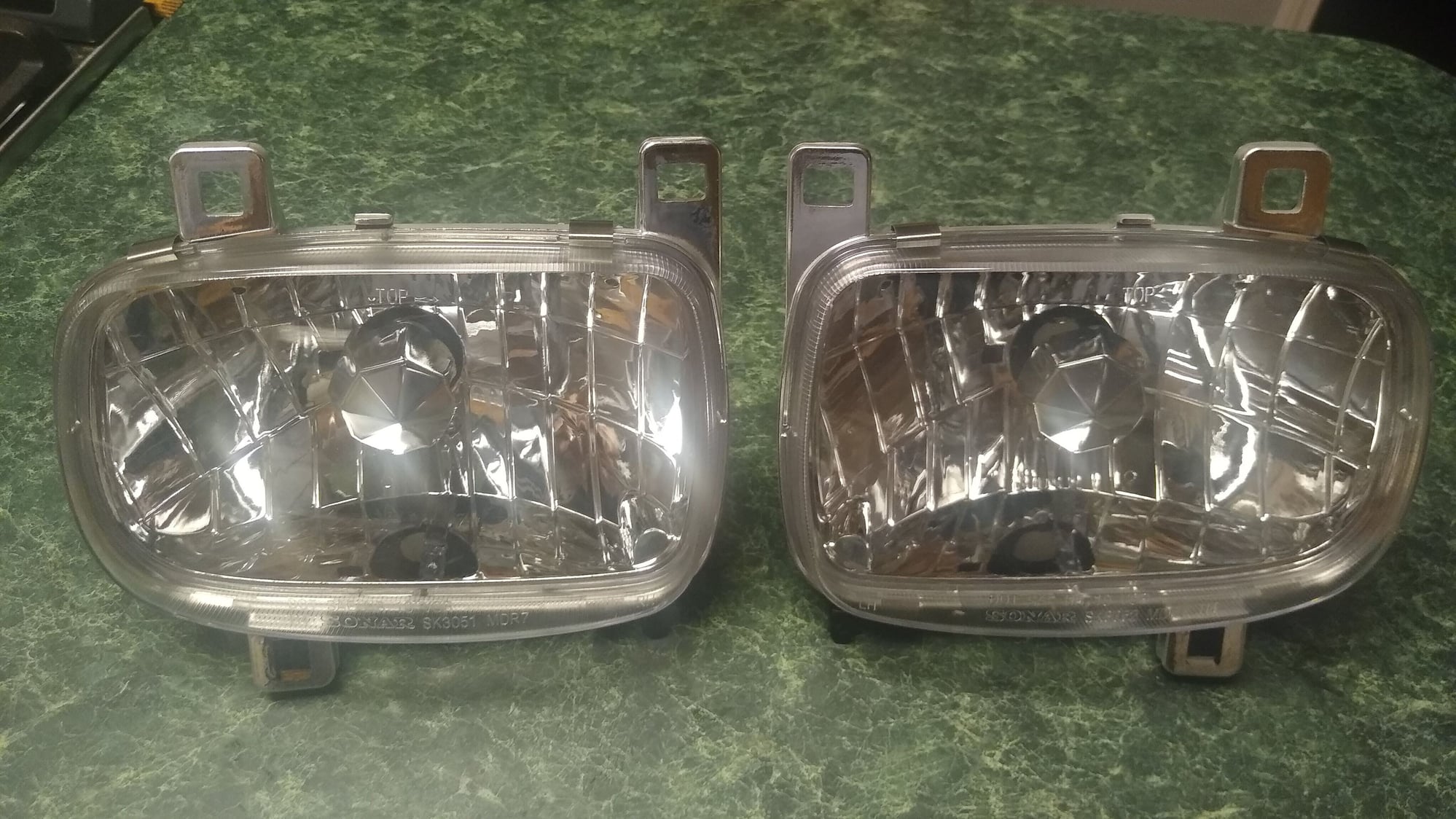 Lights - BRAND NEW SONAR Headlights with clear lenses for FD - New - 1993 to 2002 Mazda RX-7 - Dawsonville, GA 30534, United States