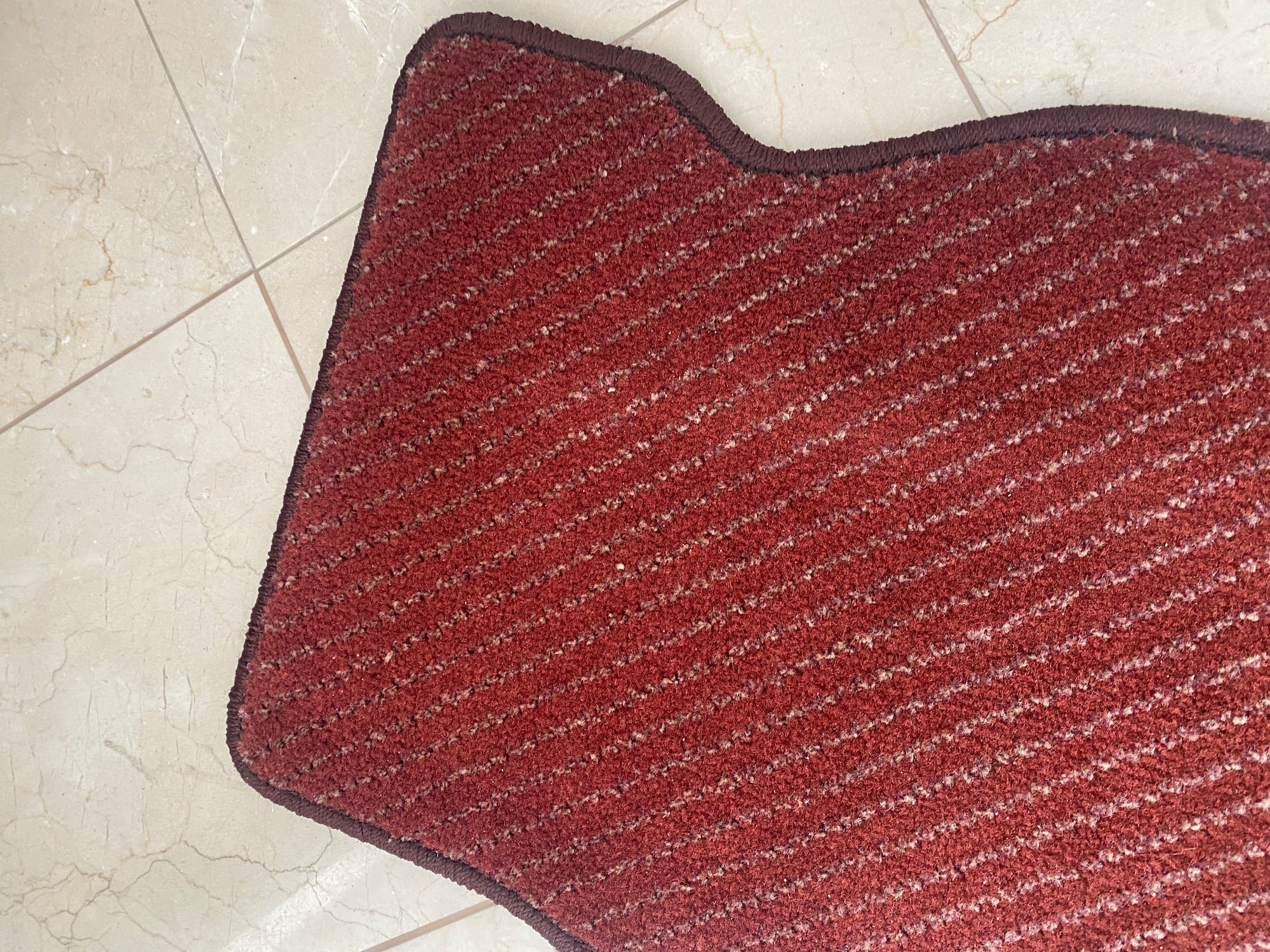Interior/Upholstery - Red floor mats - Used - 1993 to 2001 Mazda RX-7 - Chicago, IL 60647, United States