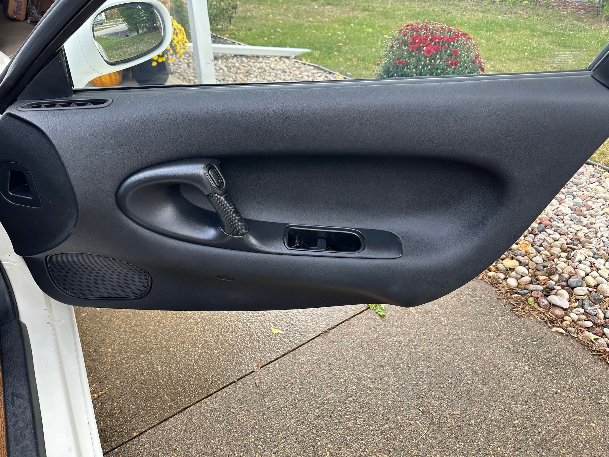 1994 Mazda RX-7 - 1994 Mazda Rx-7 Touring 5-speed Chaste White - Used - VIN jm1fd3336r0302976 - 115,600 Miles - Other - 2WD - Manual - Coupe - White - Appleton, WI 54915, United States