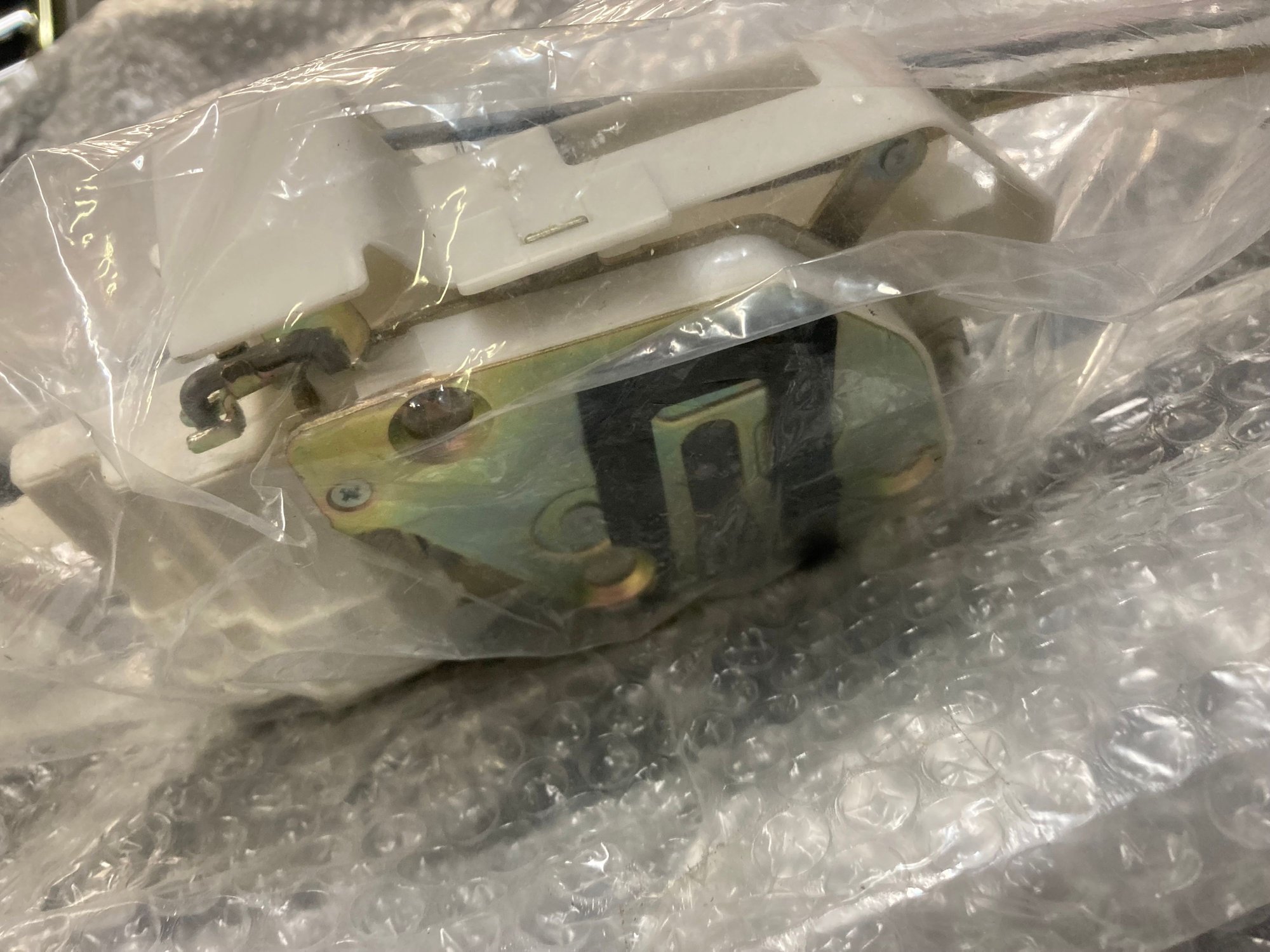 Audio Video/Electronics - Electrical-CPU2,JDM Door Lock Actuator, ECU,Relays,Airbag module - Used - 1993 to 2002 Mazda RX-7 - Birmingham, AL 35226, United States