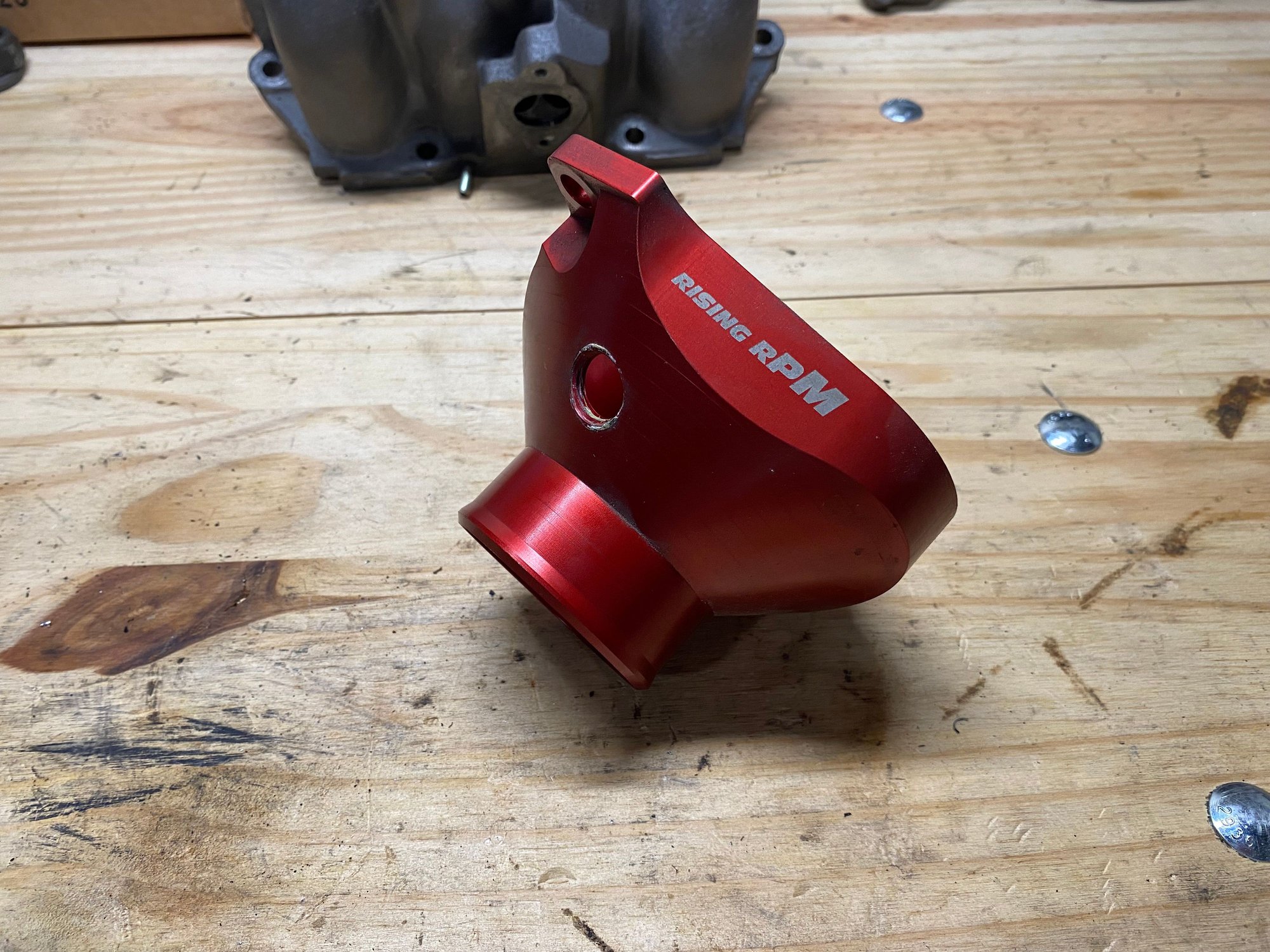 Engine - Intake/Fuel - Rising RPM throttle body elbow - Used - 1986 to 1991 Mazda RX-7 - Woodstock, NB E7M5G9, Canada