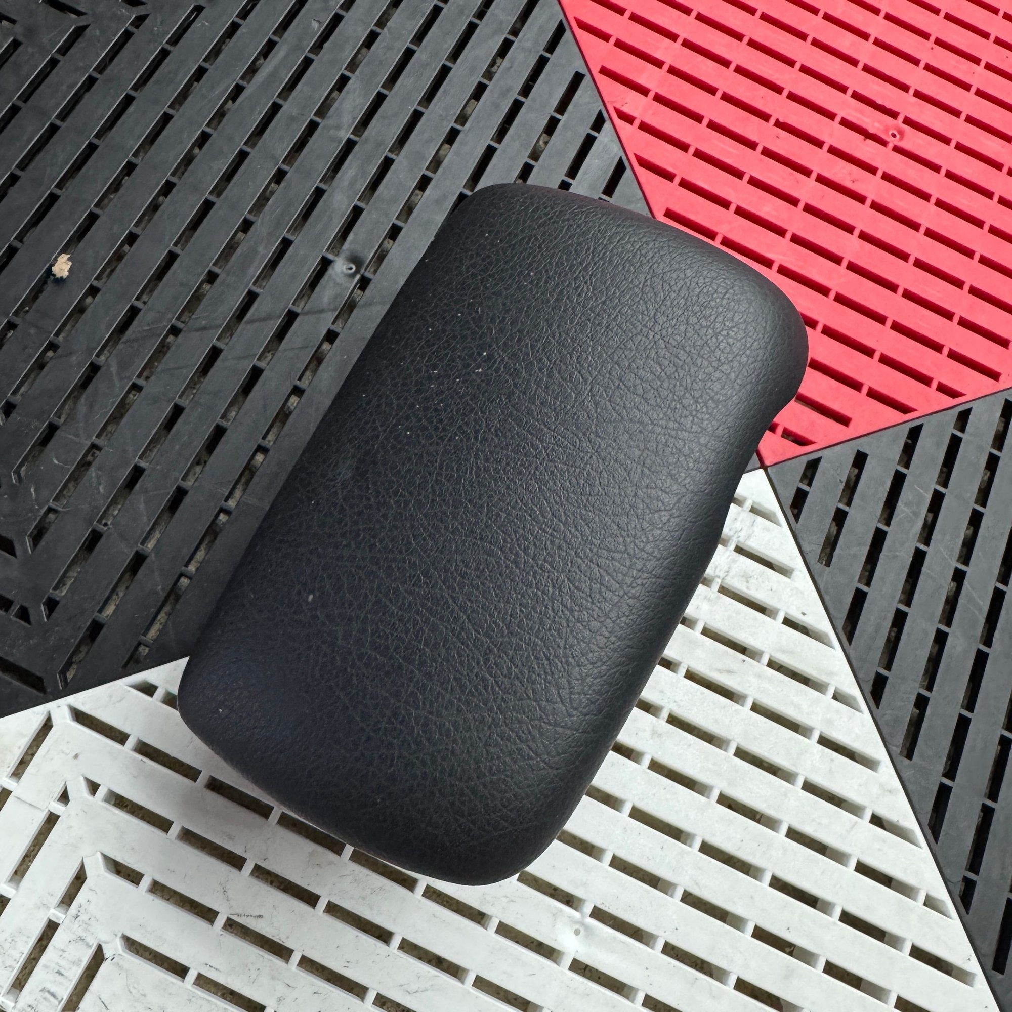 Interior/Upholstery - 99Spec Armrest - Used - 1992 to 2002 Mazda RX-7 - Birmingham, MI 48323, United States