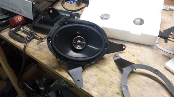 Bracket with Infinity 6x8" speaker and XTC foam baffle installed